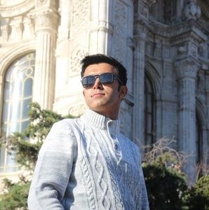 Meet your Posher, Pouria